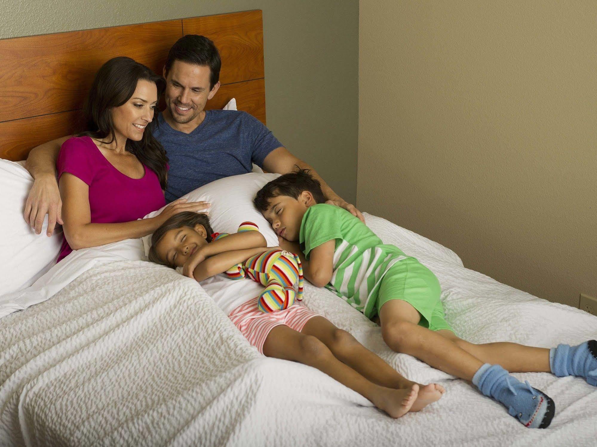 Woodspring Suites Raleigh Northeast Wake Forest Εξωτερικό φωτογραφία
